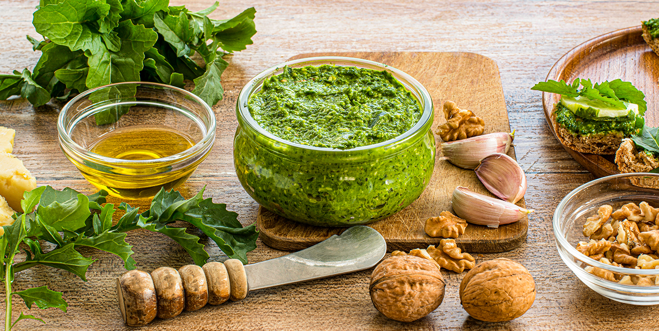 Illustration de l'astuce « 2 astuces pour cuisiner les fanes de navets »