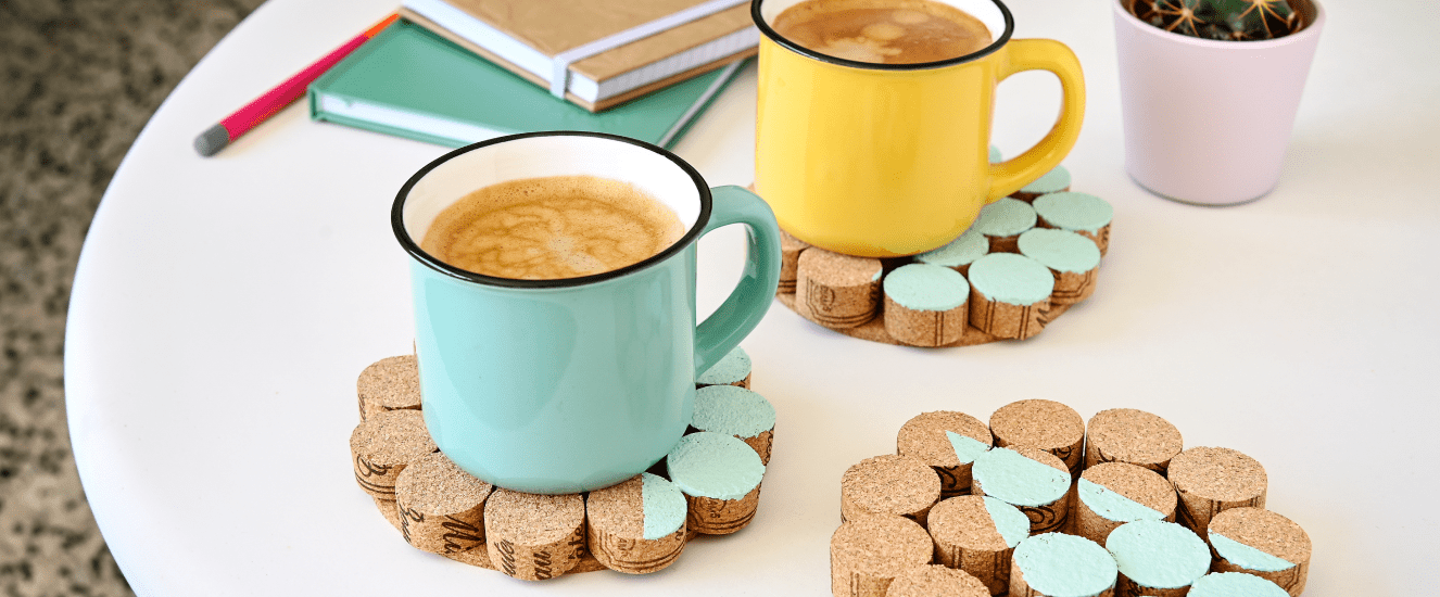 Illustration de l'astuce « DIY : des dessous de mug en liège »