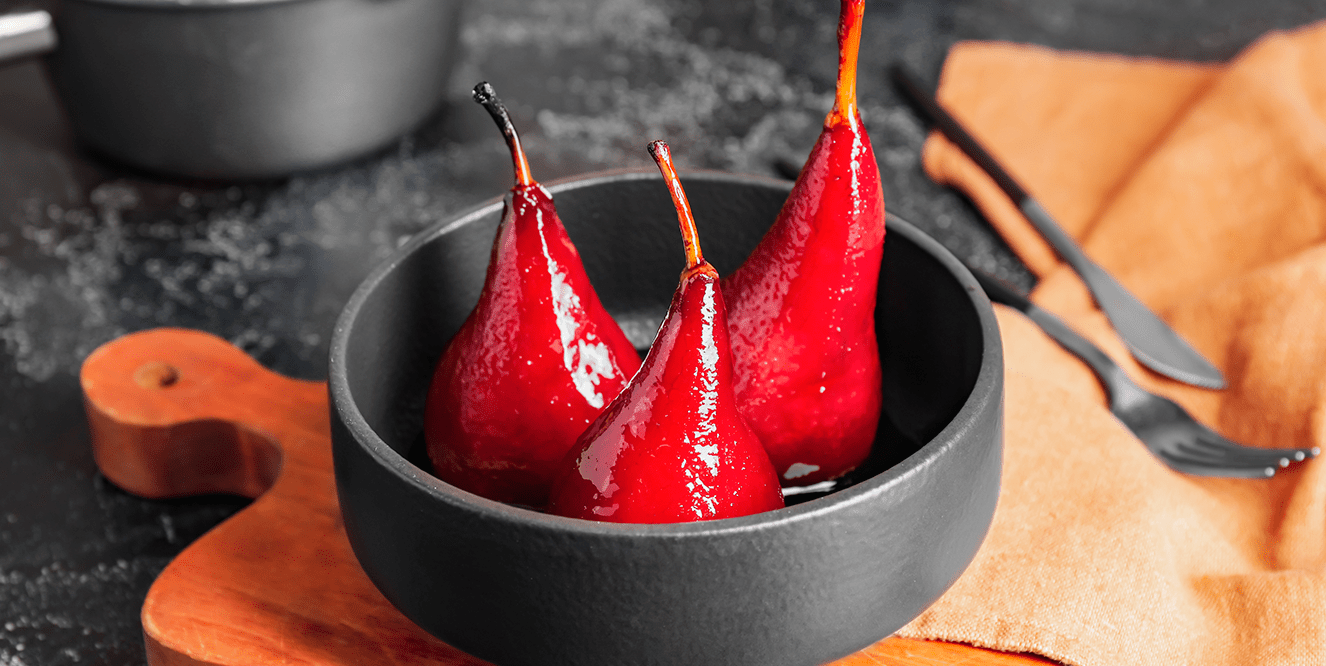 Illustration de l'astuce « Poires pochées au vin : ce qu’il vous faut c’est le Beaujolais ! »